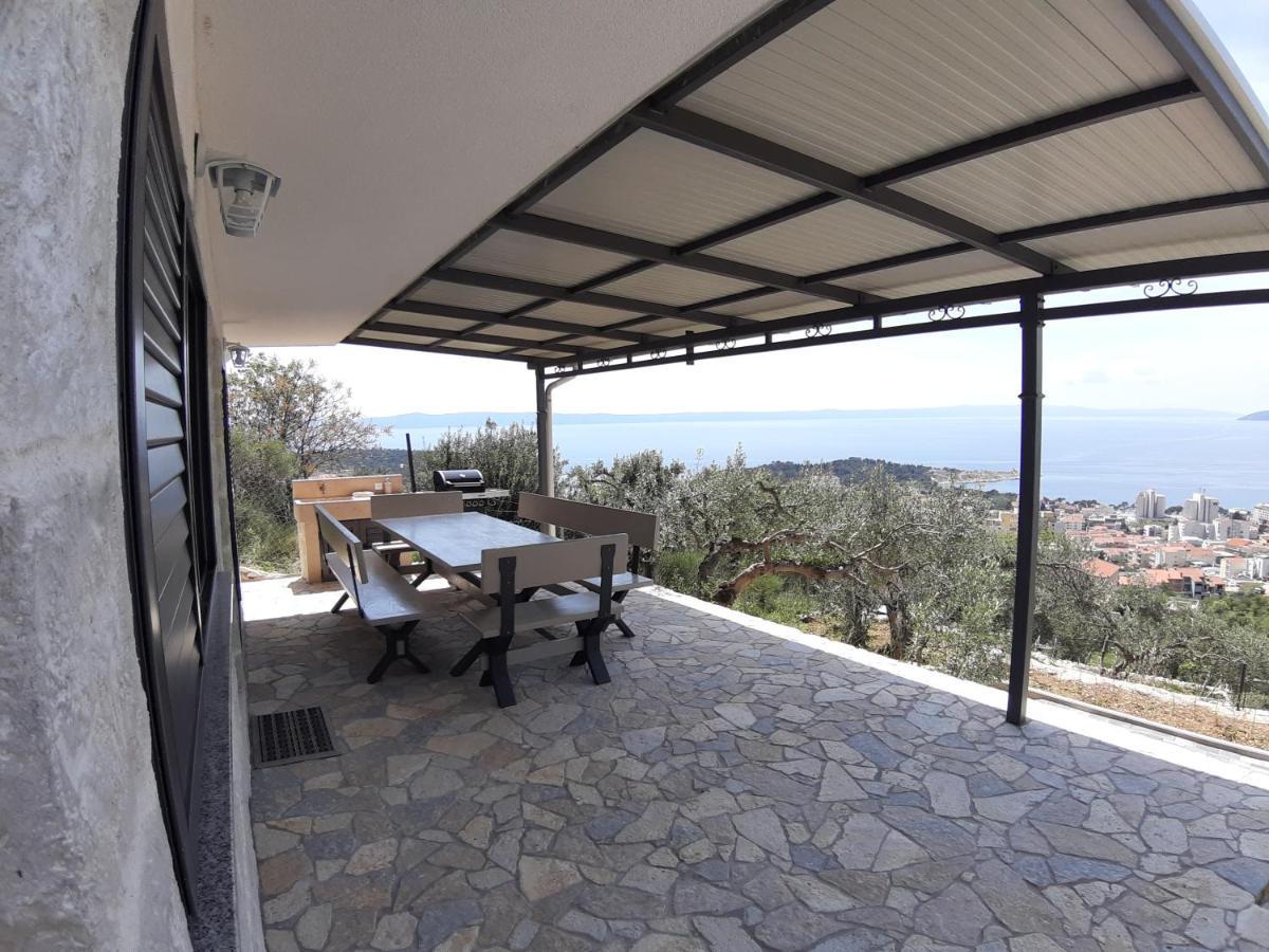 Villa Olive Stone House *